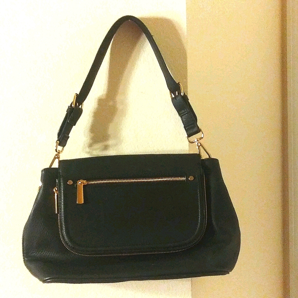 Black Purse.